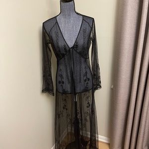 Victoria’s secrets sheer kimono lace robe xs/s
